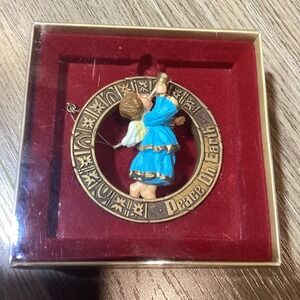 Hallmark Tree‎ Trimmer Collection Angel Ornament Peace On Earth Brass Gold Blue